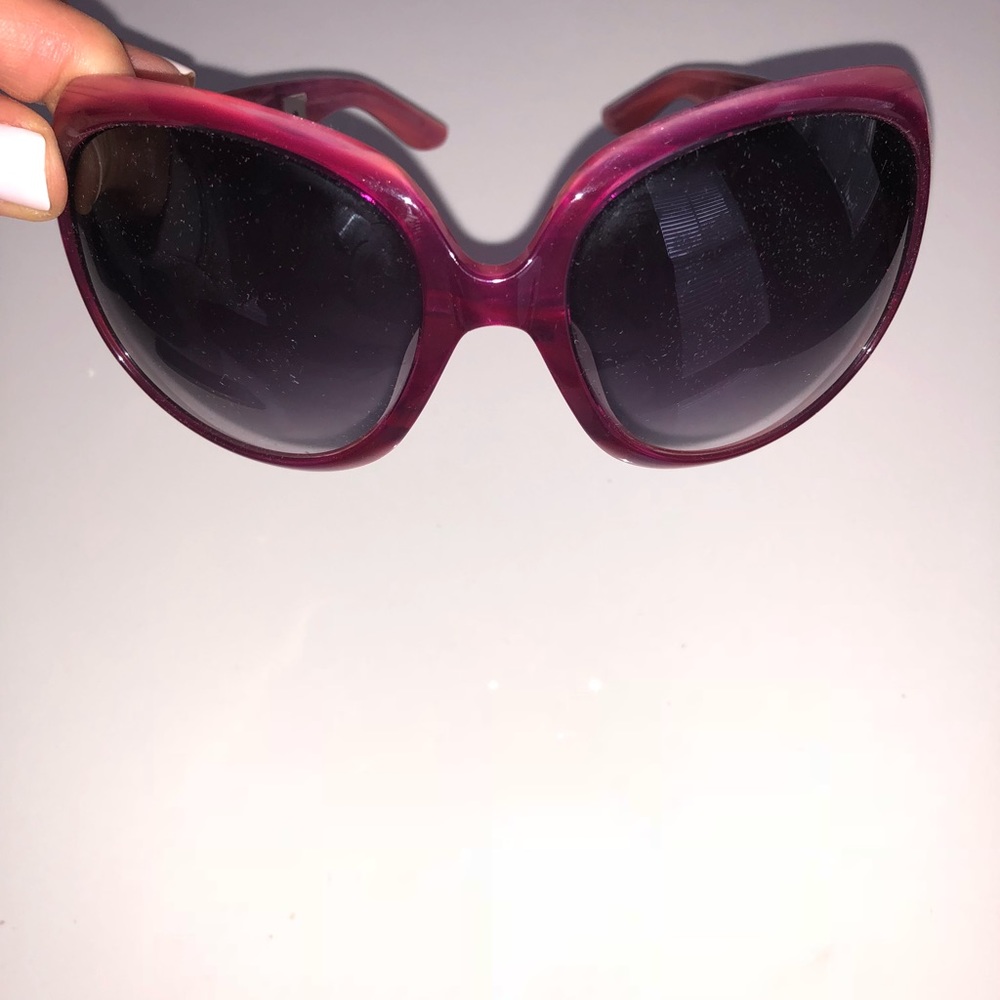 Paris Hilton sunglasses
